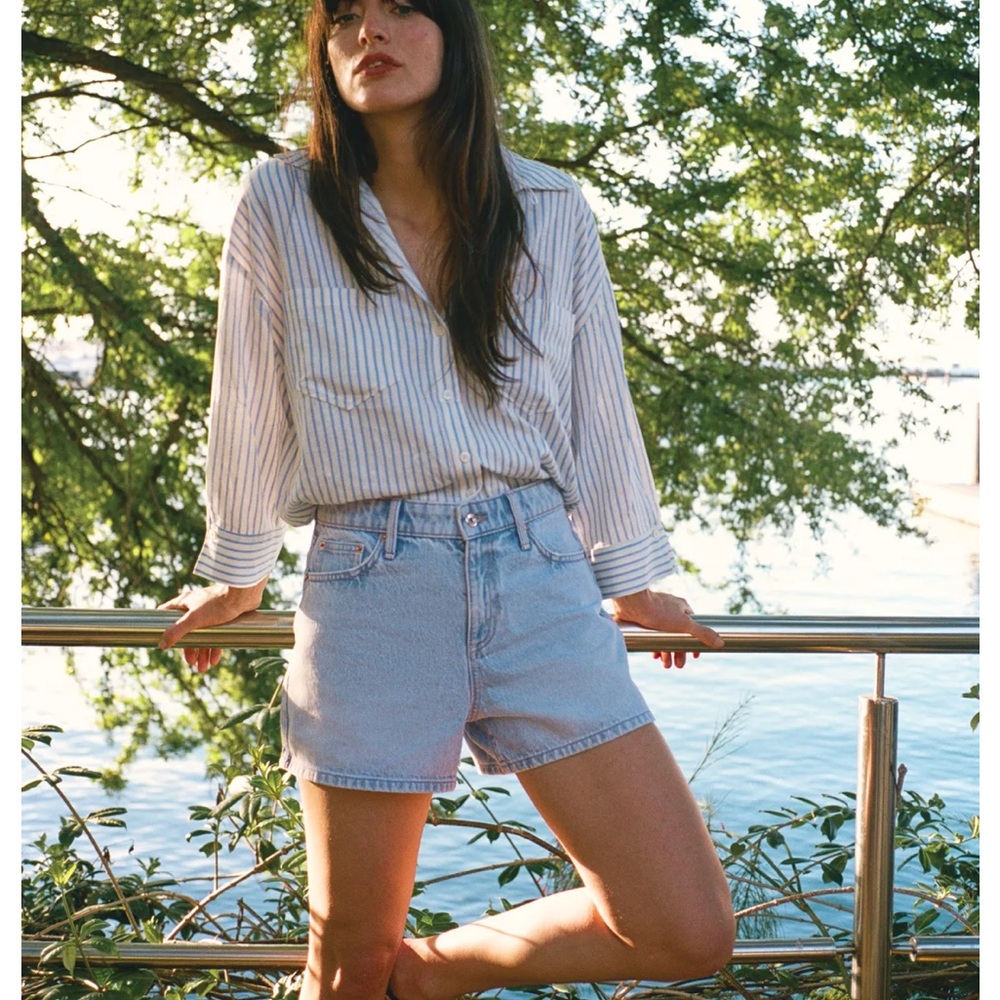 NWT Zara Mom Fit Mid Rise Denim Shorts (Size 4) - Picture 7 of 8
